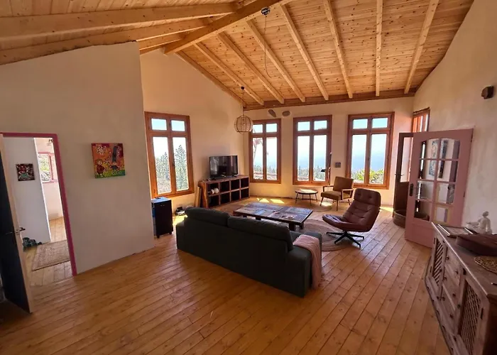 Rosas Maerchenhafte Mit Pool * Vilaflor