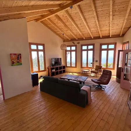 Rosas Maerchenhafte Mit Pool * Vilaflor