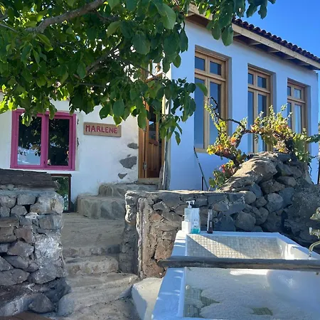 Сasa de vacaciones Rosas Maerchenhafte Mit Pool *